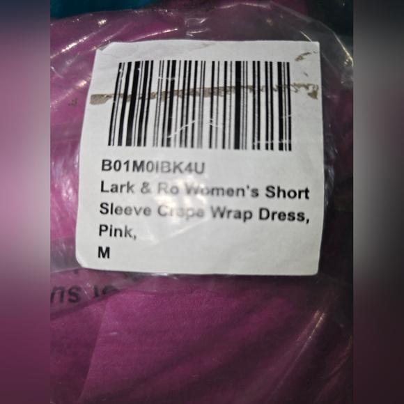 NWT Women's Lark & Ro Short Sleeve Crape Wrap Dress Size M - Picture 9 of 9